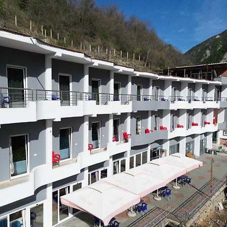 Hotel Termal Peshkopi Ngoại thất bức ảnh