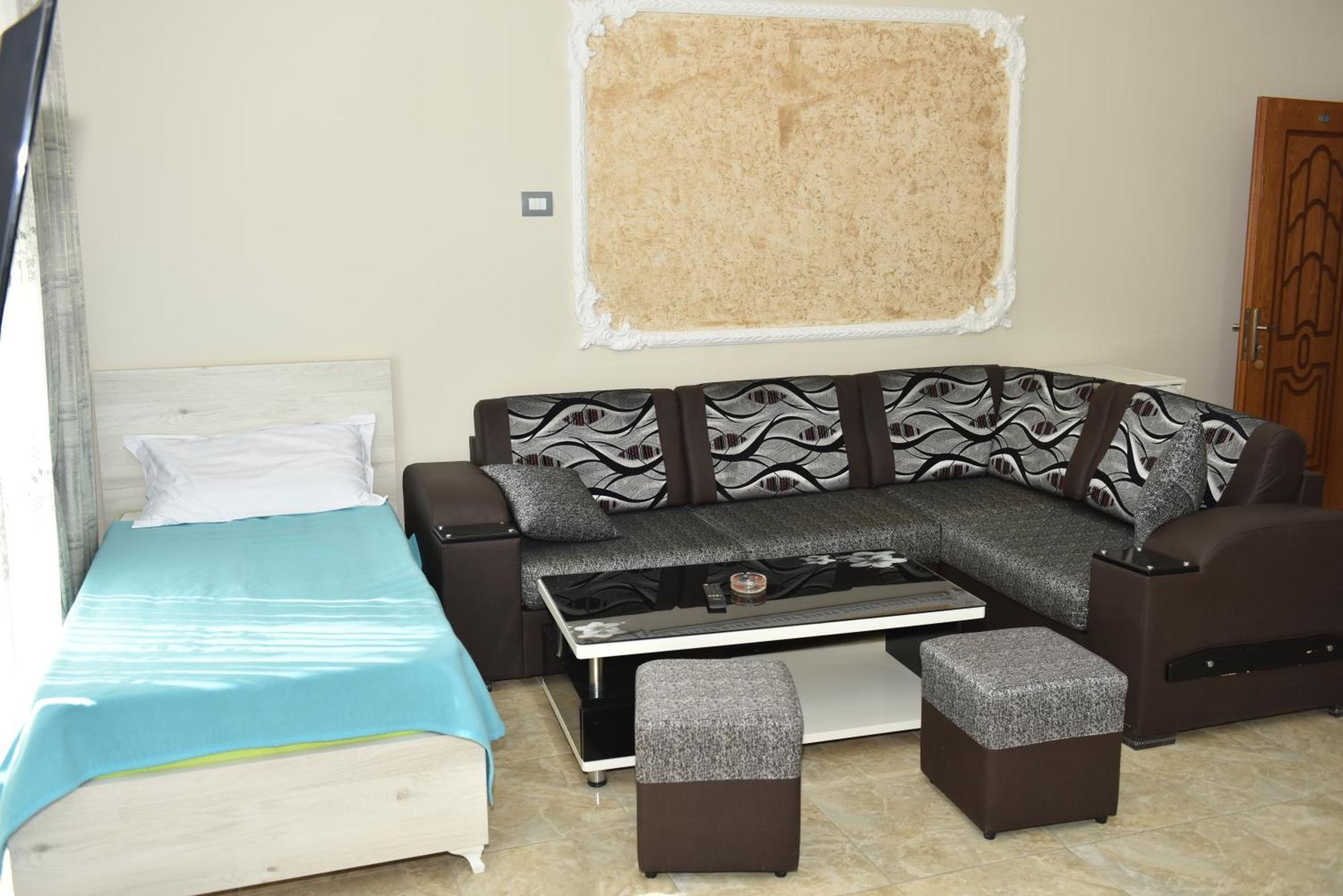 Hotel Termal Peshkopi Ngoại thất bức ảnh