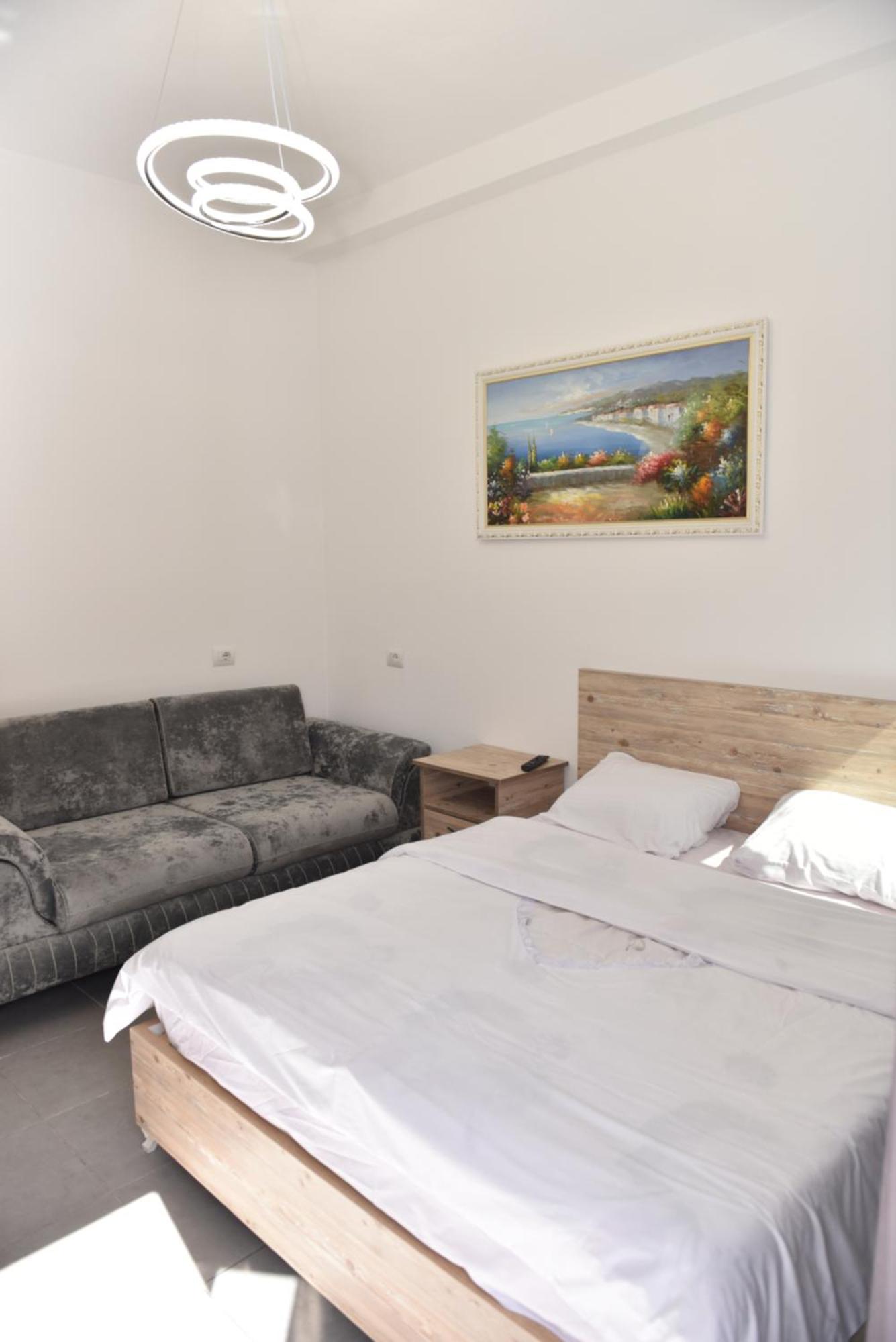 Hotel Termal Peshkopi Ngoại thất bức ảnh