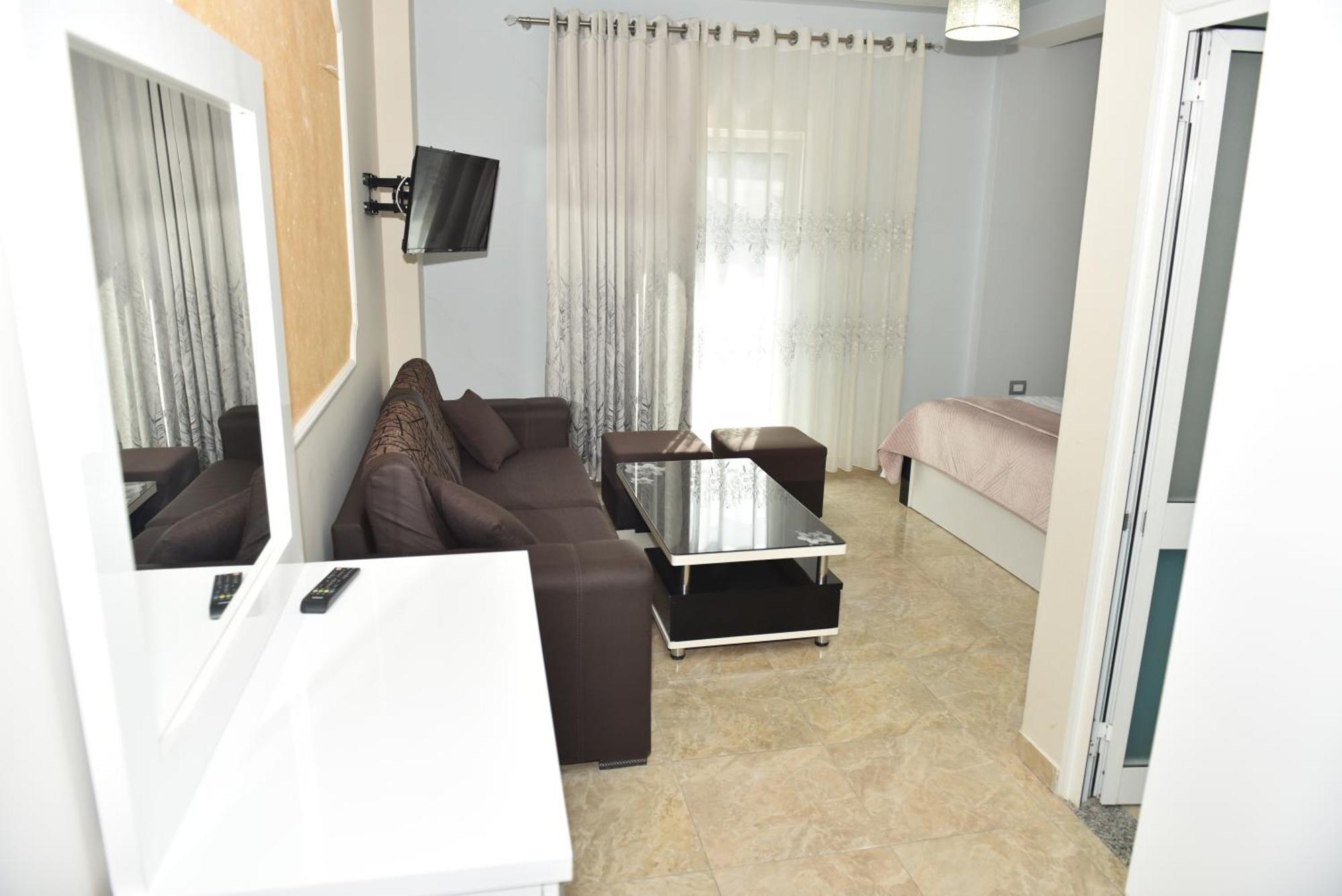 Hotel Termal Peshkopi Ngoại thất bức ảnh